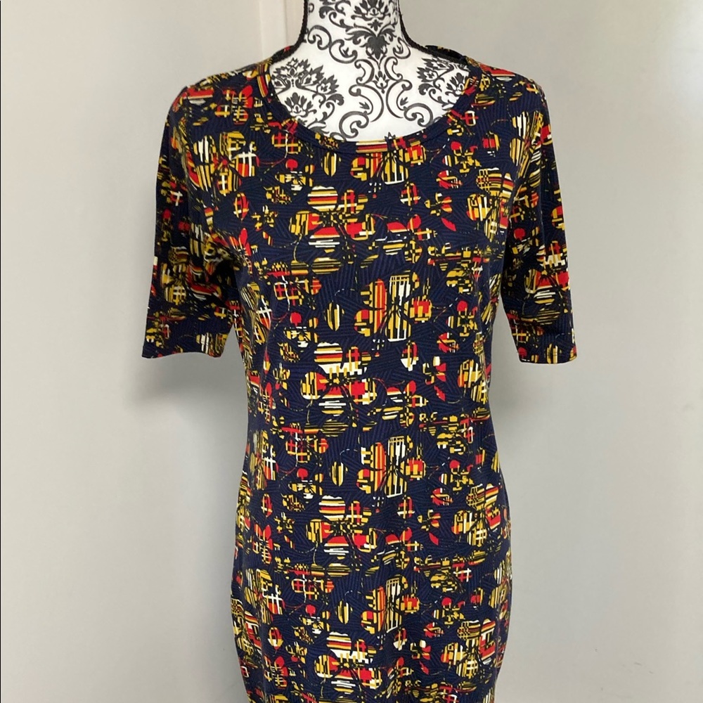LulaRoe Julia Dress, size L, used, 96%polyester, 4% spandex.